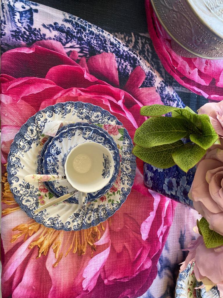 Table Runner (70 cm x 250 cm) with bespoke flower and fruit print, BOLTE Home Textiles Collection