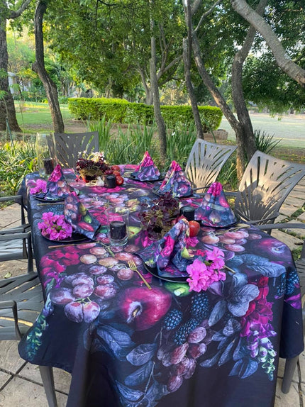 Table Cloth (150 cm x 250 cm) with bespoke flower and fruit print, BOLTE Home Textiles Collection