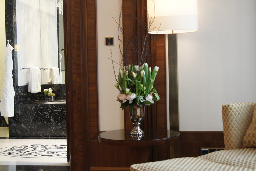 florist london, florist, florist uk, contactless flower delivery, flower delivery, flower delivery uk, home flowers london, event florist london, event florist, event designer london, luxury wedding planner, home interior, luxury event florist london, luxury florist london
